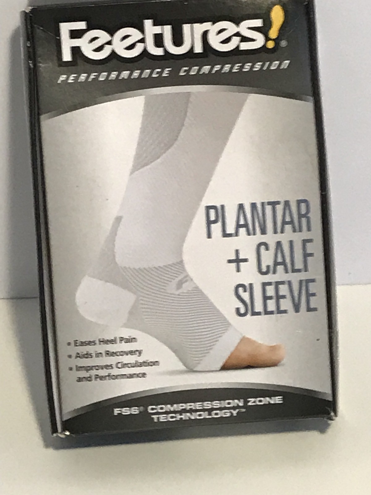 Features Performance Compression: Planter + Calf Sleeve MEDIUM / WHITE