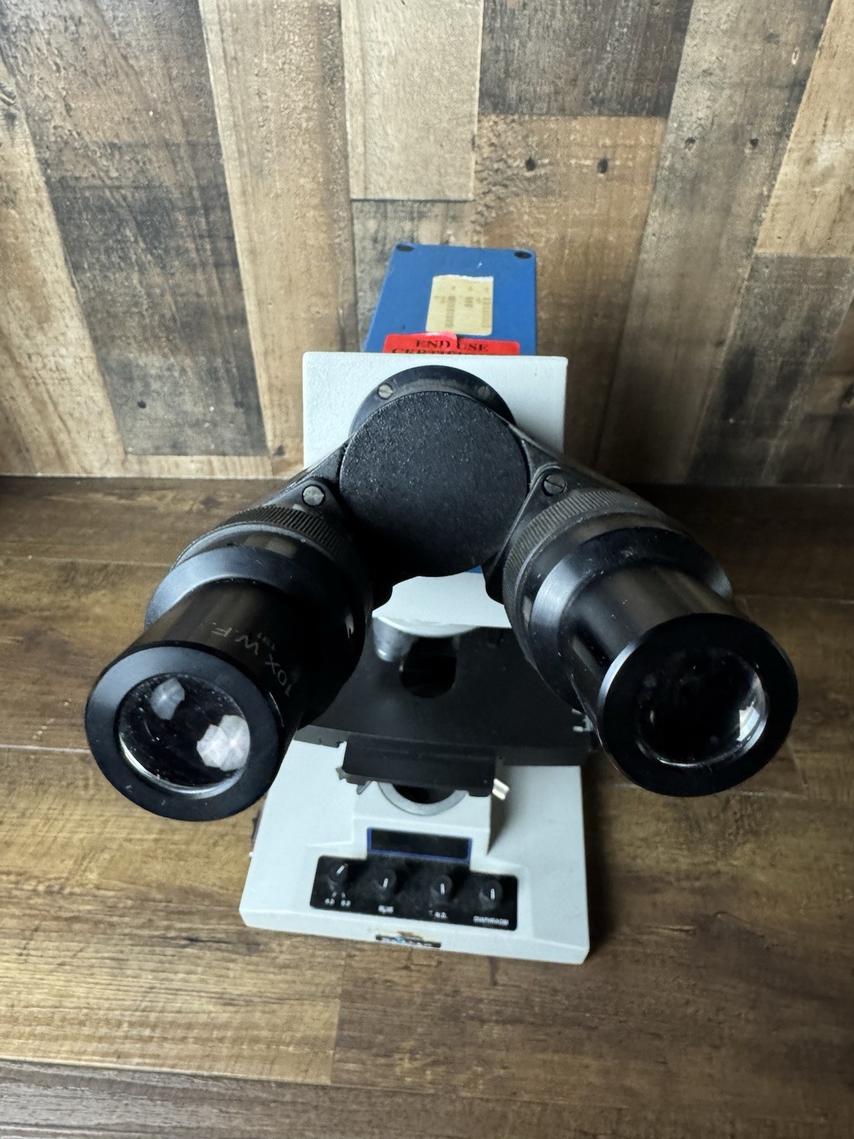 Leica Microstar IV Model 410 10/40/100 Objectives