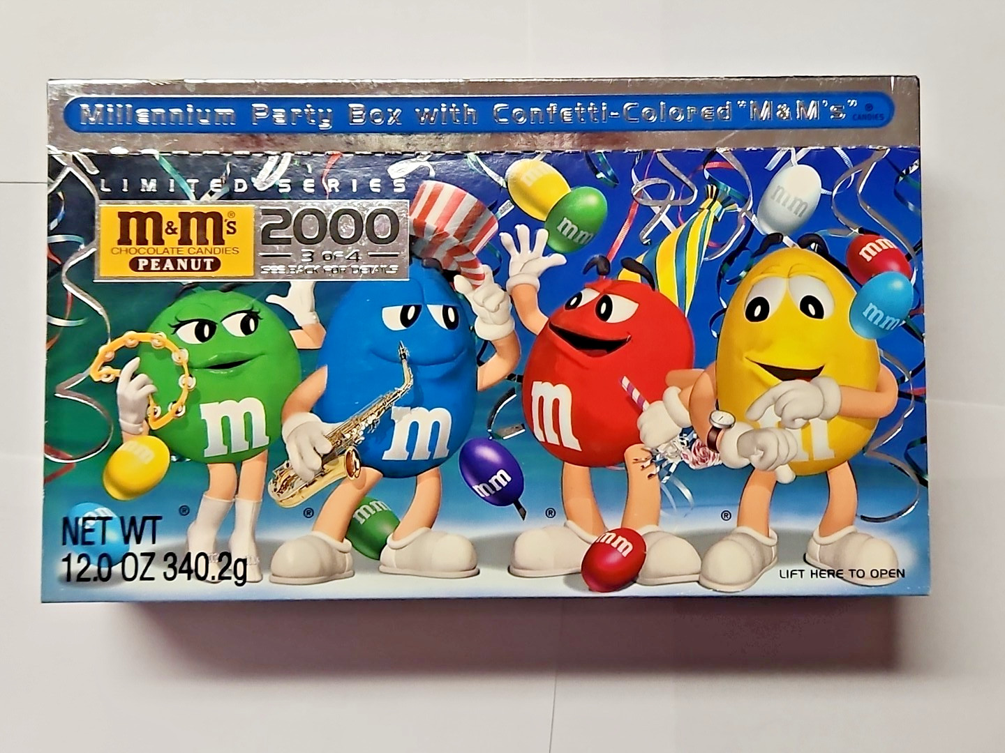 2000 - M & M'S - MILLENNIUM - CANDY BOX 3 OF 4 - FULL
