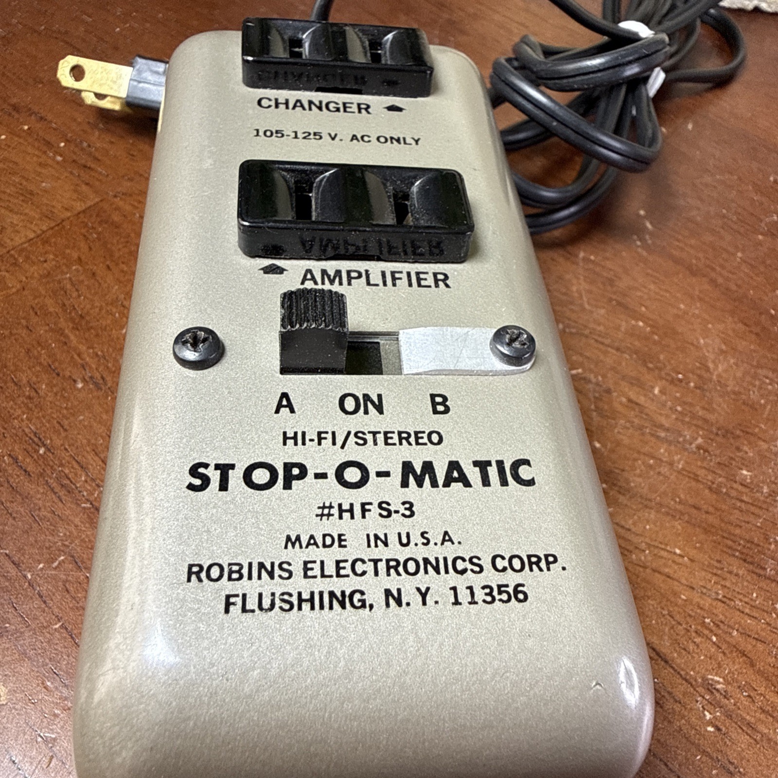 Stop O Matic Switch, Turntable, Amp # PS-3, Robins Electronics Corp, Flushing NY