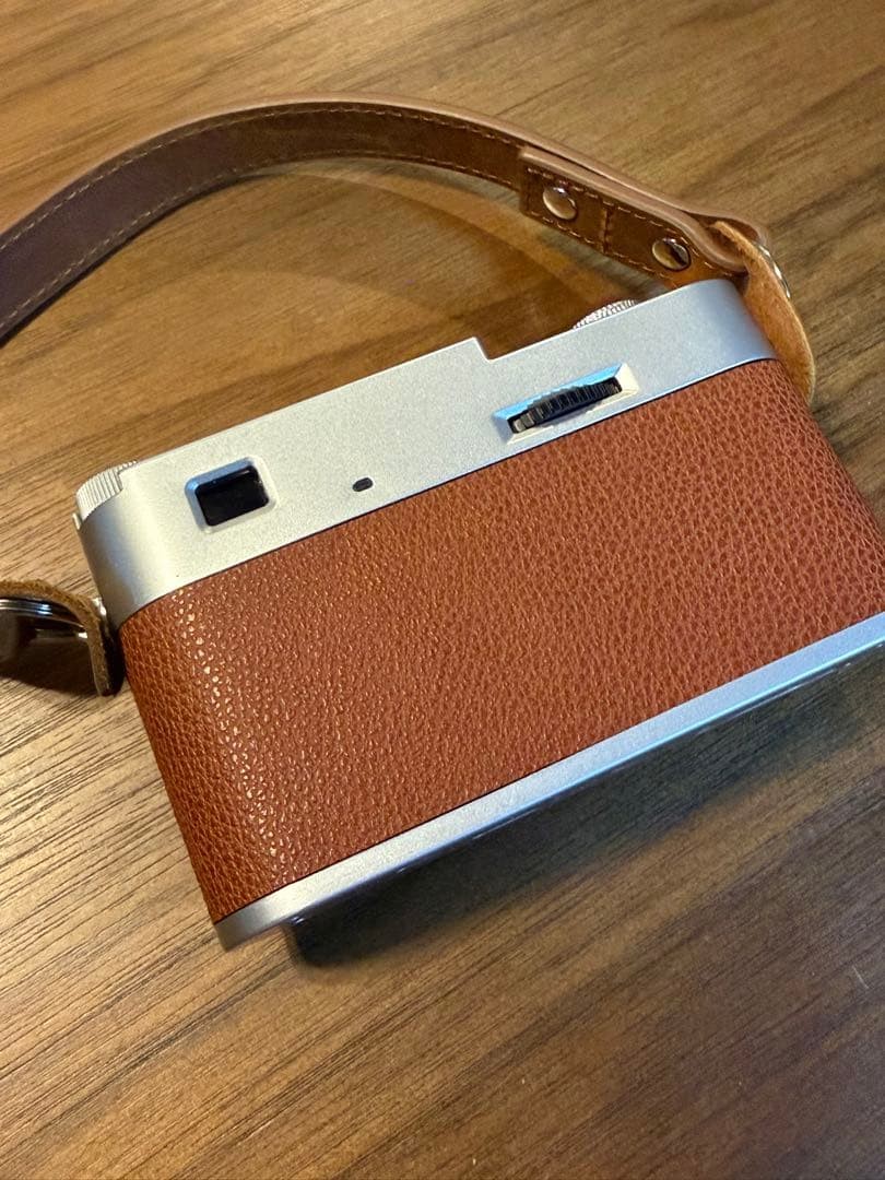 echolens compact digital camera