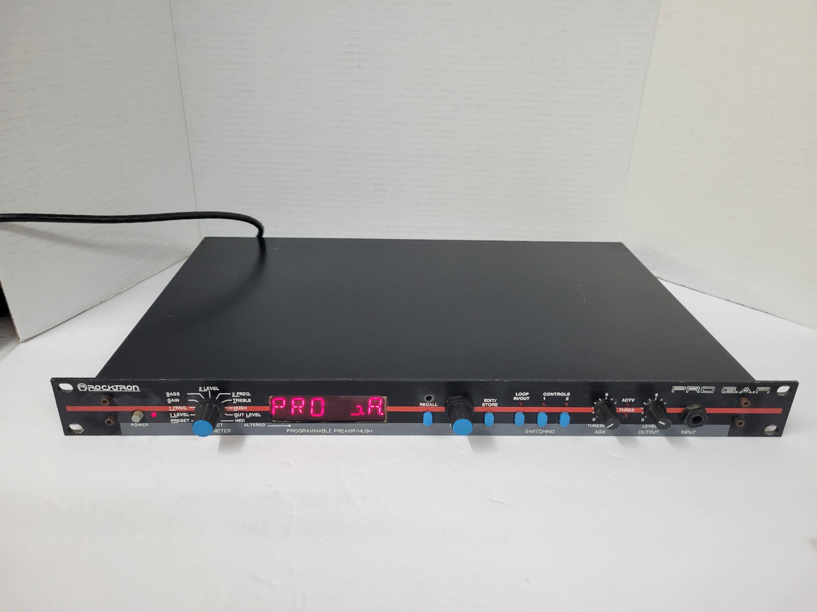 Vintage Rocktron Pro G.A.P., Guitar Preamp Processor - powers on