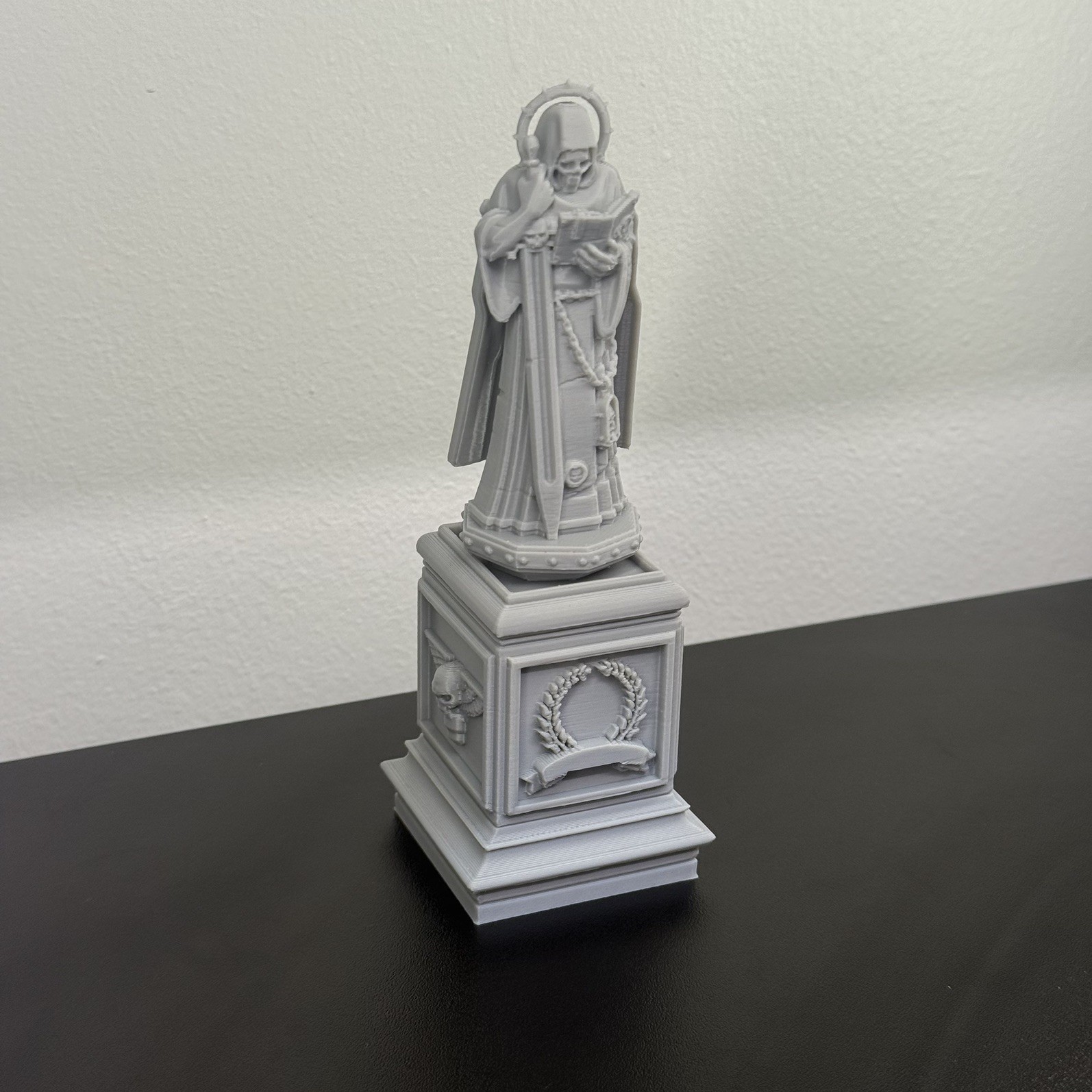 Mini Wargaming Tabletop 40k 3D Printed Terrain Scenery D&D - Statue