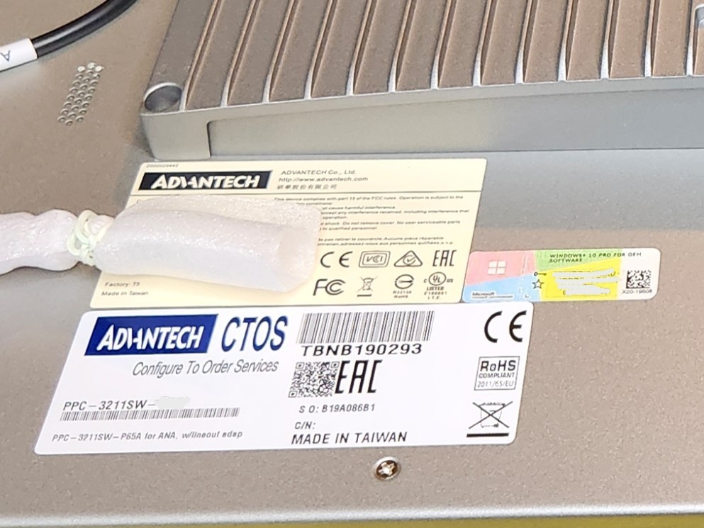 Advantech PPC 3211SW 21.5" Touch Panel Computer i5-6300U 2.4GHz 16GB RAM WORKS!