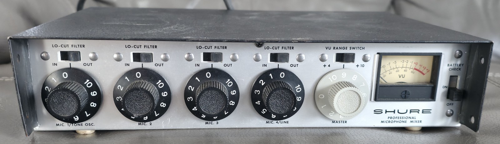 SHURE M67