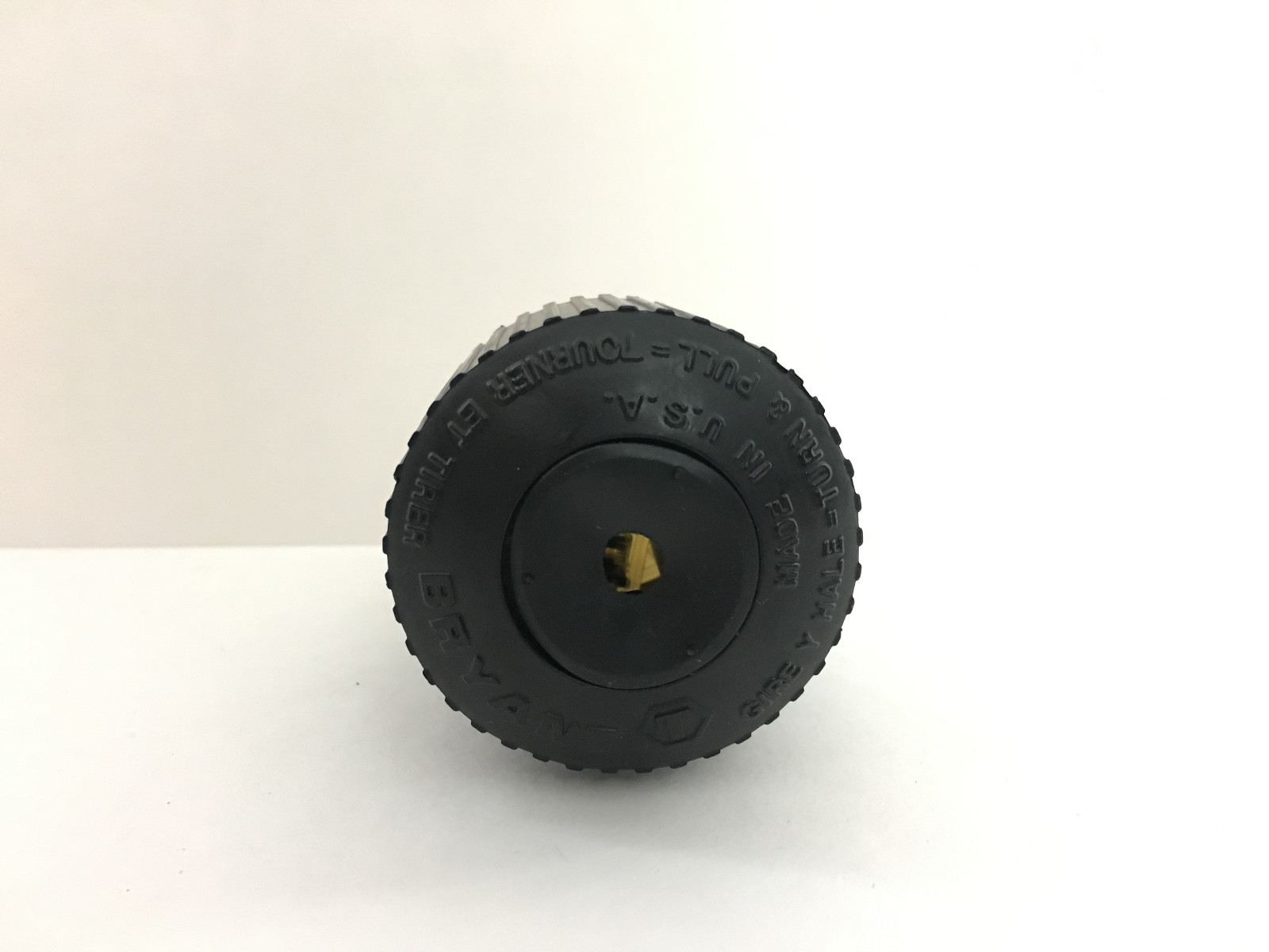 Locking Connector,Black/White,480VAC,20A BRYANT 70820NC