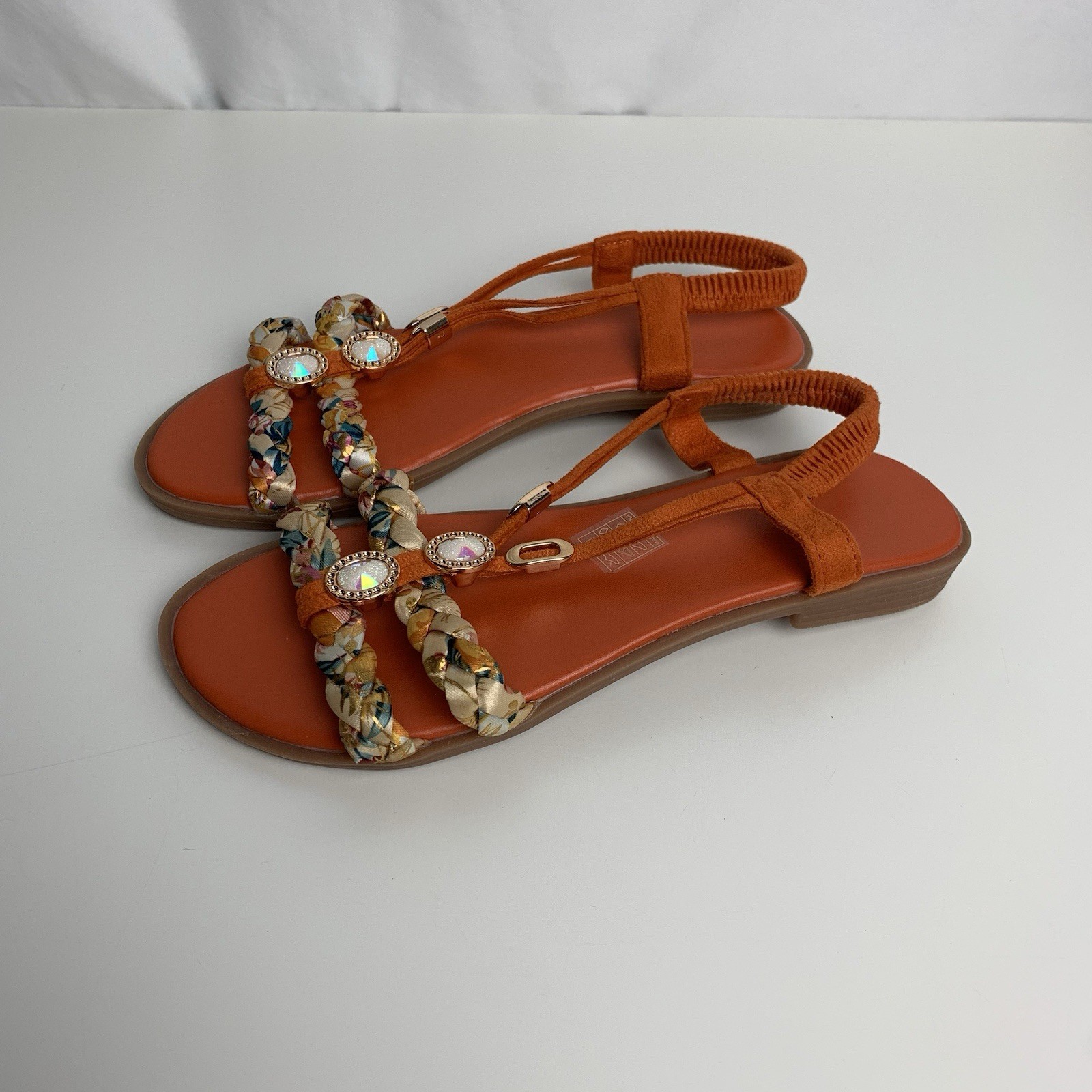 Women's Sandals Flat Unbranded Orange Beads EUR Sz 37 US Sz 7 ? NWOT
