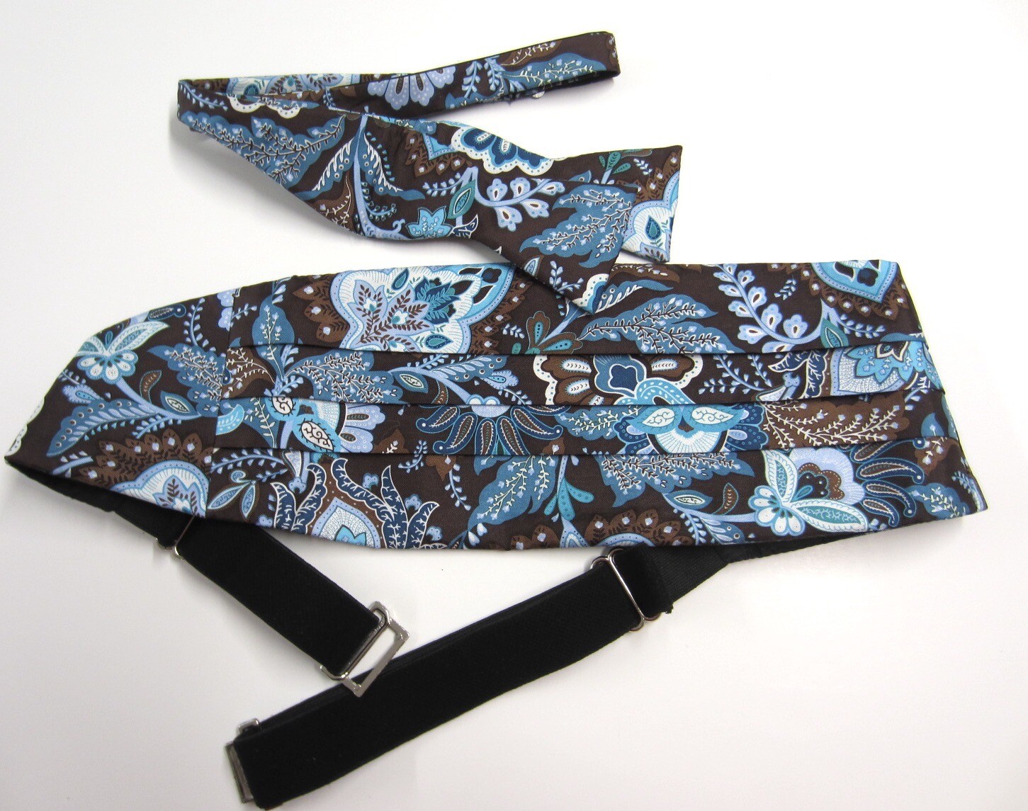 Tropical Beach Wedding VERA BRADLEY BAEKGAARD Java Blue Cummerbund Bow Tie Set