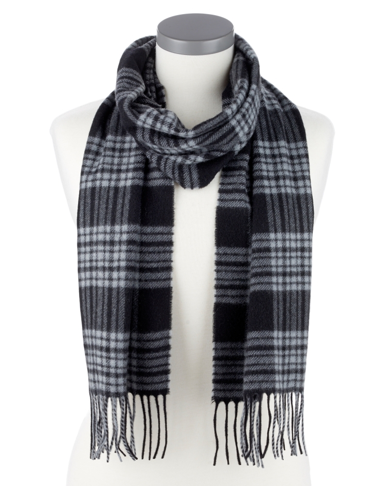 NWT Peck & Peck $110  Black Grey Plaid 100%  Cashmere Fringe Scarf  69" x 10"