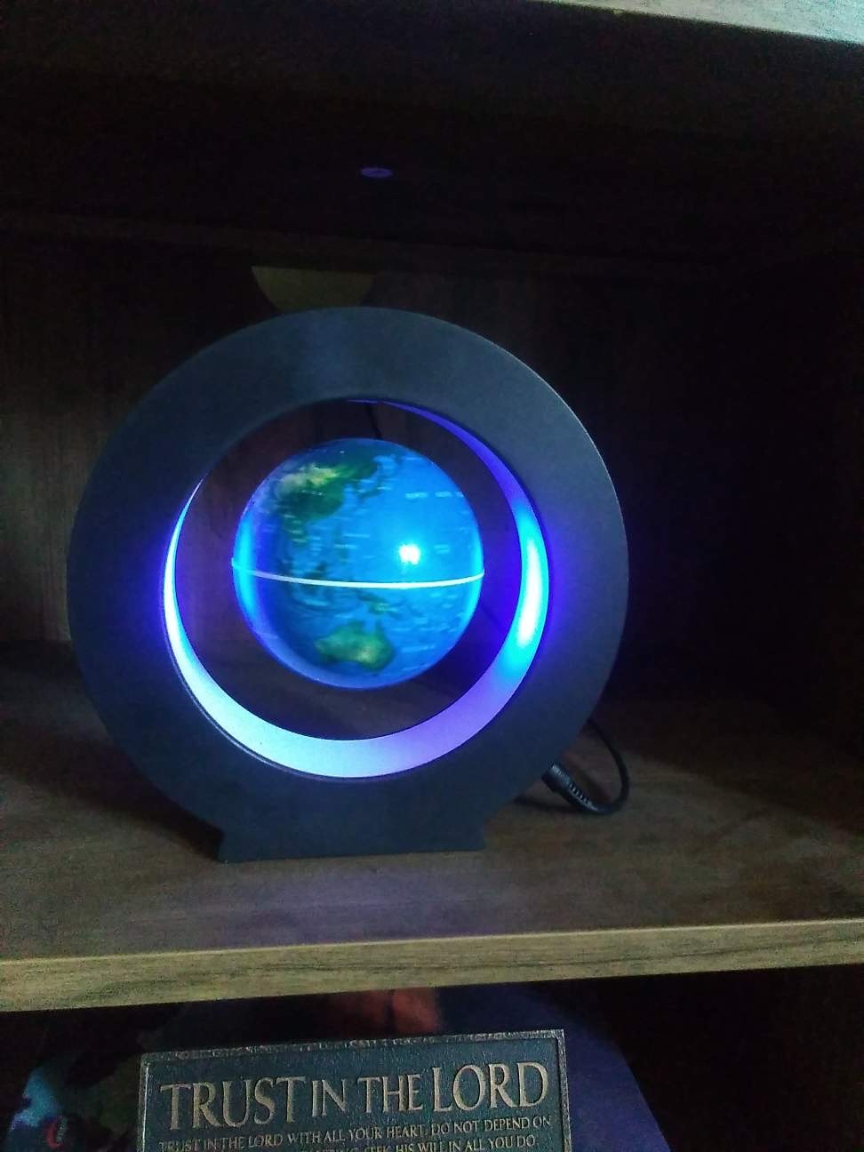 Magnetic Levitating Floating Globe blue light up