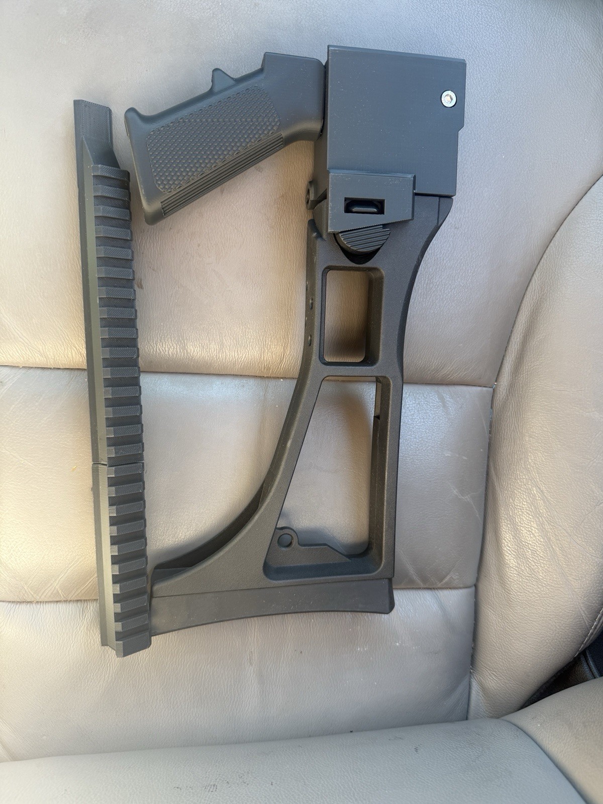 GEN 2 tactical stock 37MM launcher