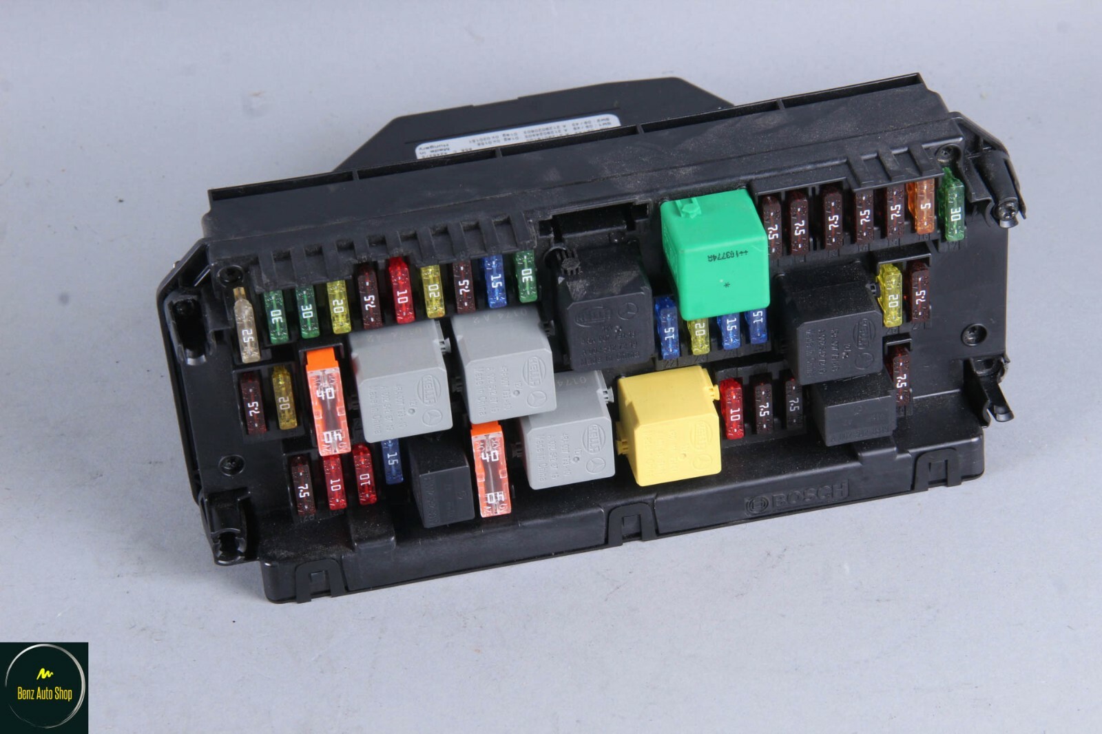 10-16 Mercedes W212 E350 SLK250 CLS550 C350 Front SAM Module Relay Fuse Box OEM