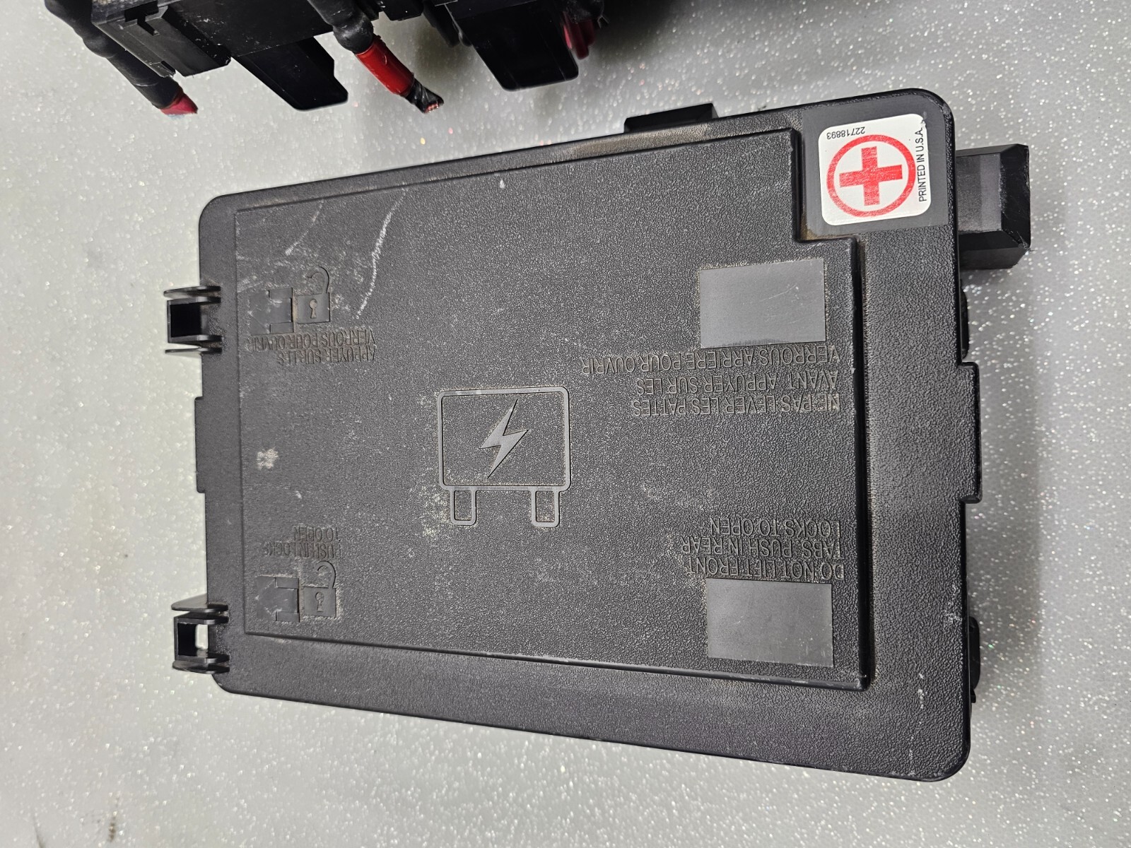 🔥2007-2009 Chevrolet Equinox Engine Fuse Relay Box Control Module OEM