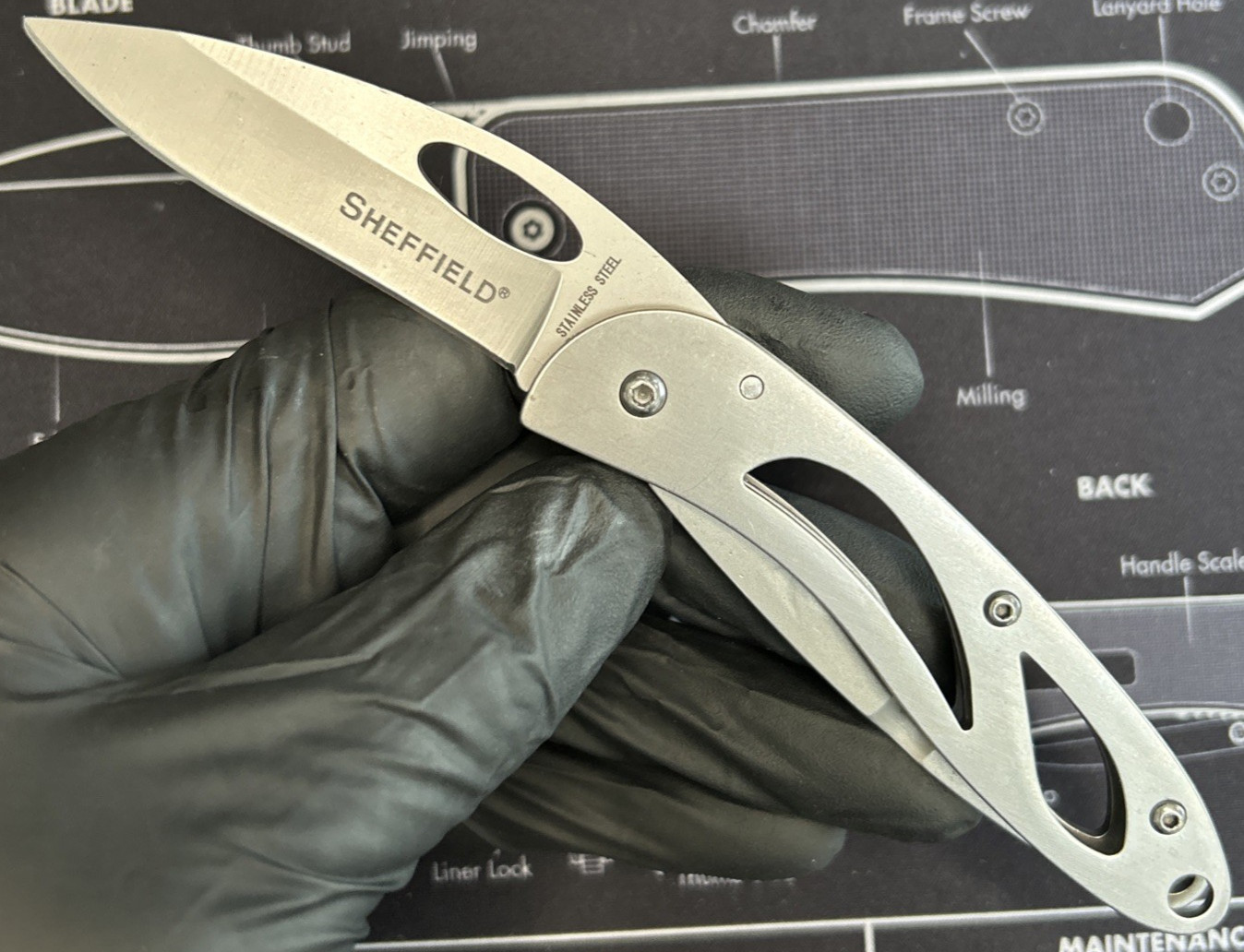 Sheffield Folding Pocket Knife 2.5" Plain Edge SS Blade & Handle VGUC W/Clip