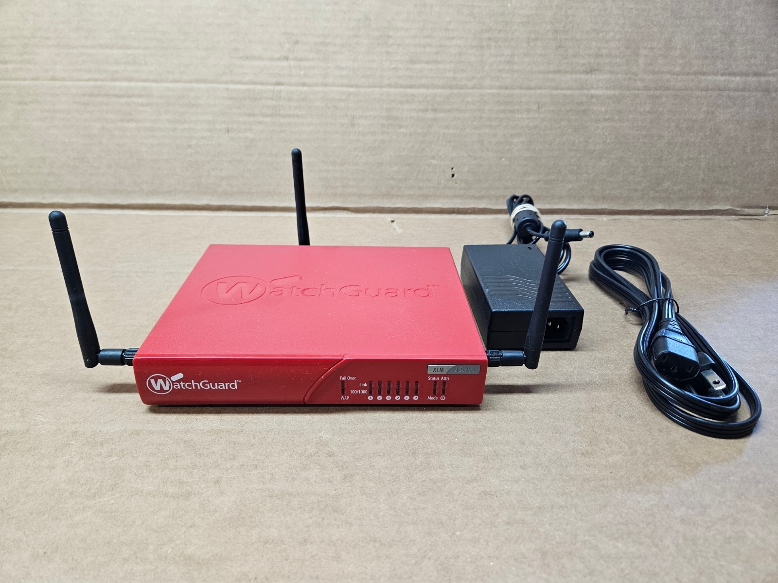 WatchGuard Firebox XP3E6W XTM 2 Wireless Internet Firewall VPN