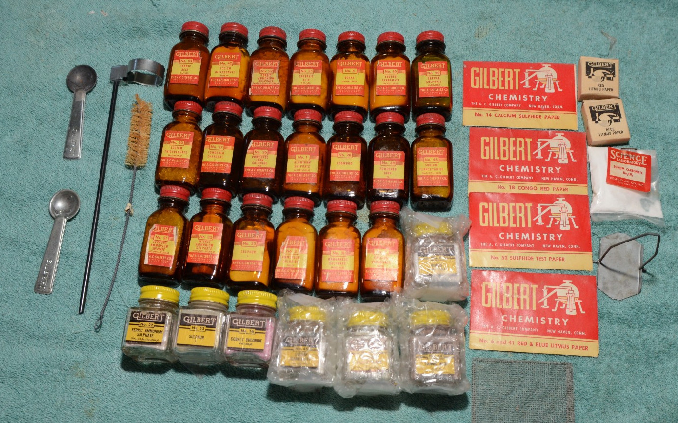 Gilbert Chemistry  Older Chemicals and test papers