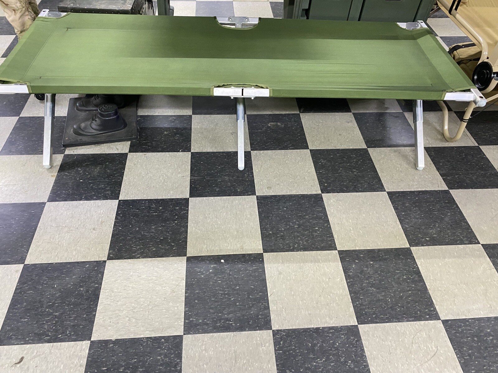 US Army Military Issue Compact Lightweight Foldable Aluminum Sleeping Cot New