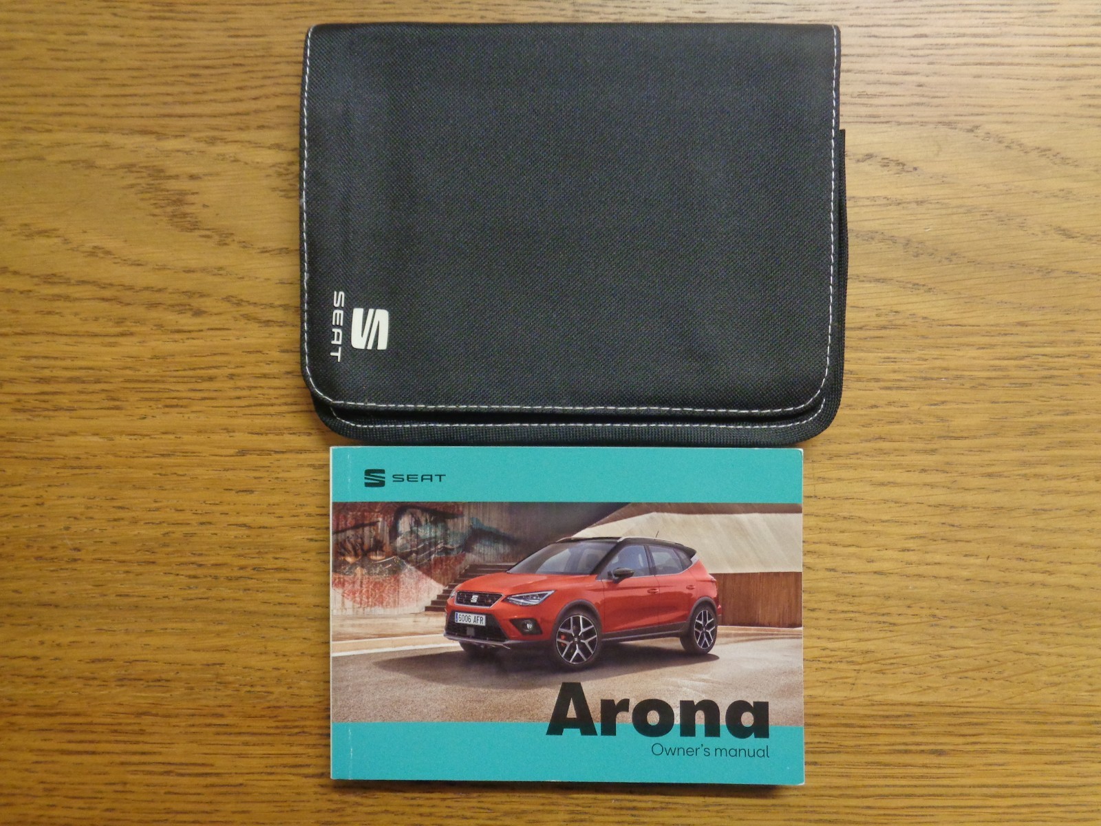 Seat Arona Owners Handbook/Manual and Pack 17-21