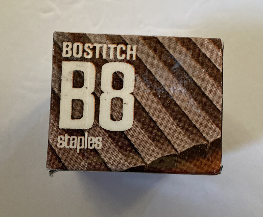 vintage bostitch staples B8 Chisel Pointed   5 boxes complete 1 short 200staples