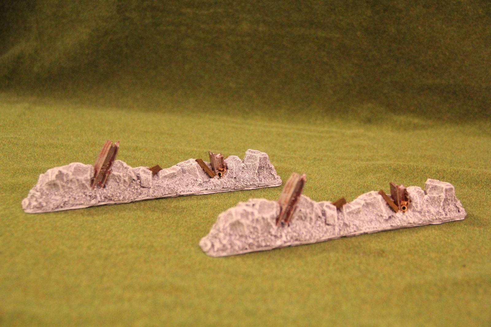 War games scenery destroyed concrete modular walls, resin cast warhammer style.