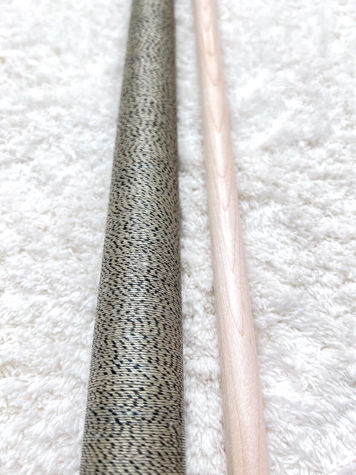 IN STOCK, JOSS 20-52 Pool Cue, FREE HARD CASE