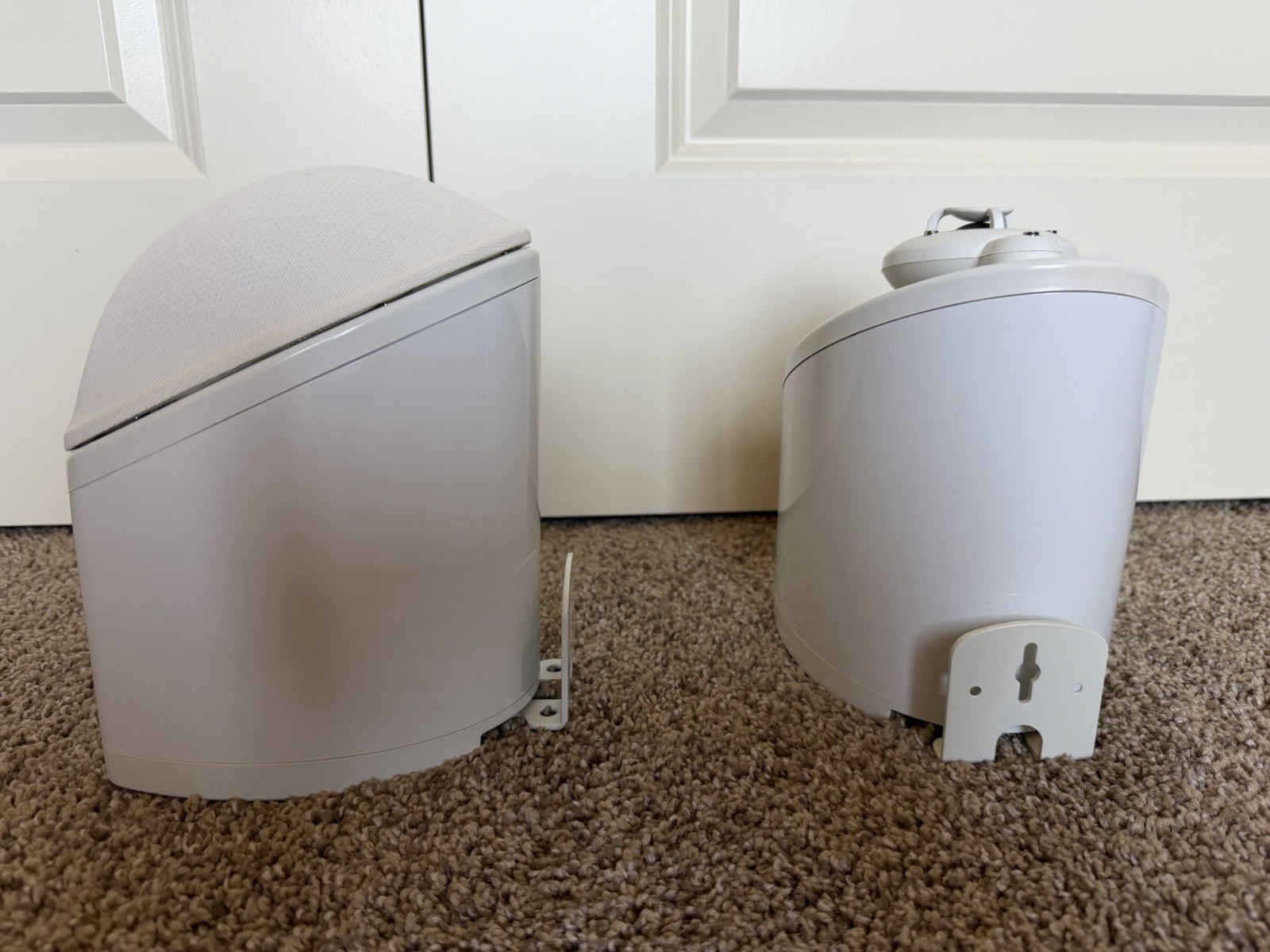 Mirage OS3-SAT Surround Speakers Pair White Wall/Ceiling Mounts Included