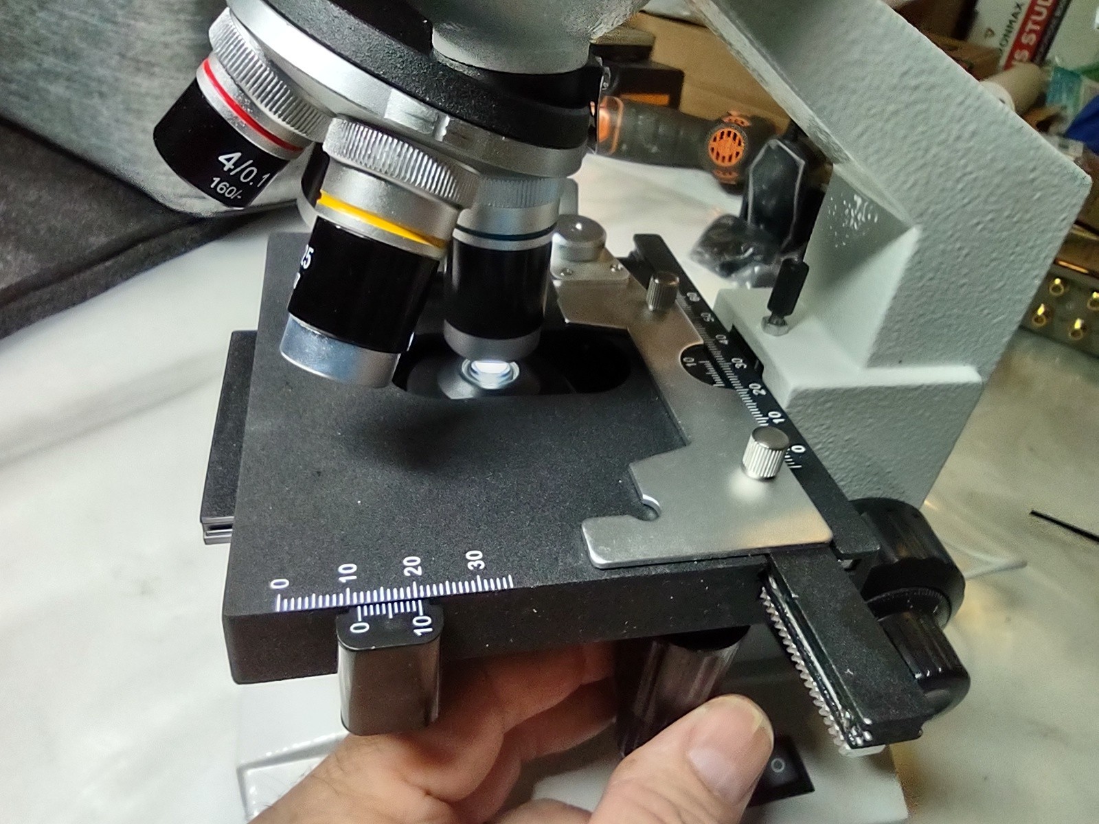 Needs calibration, Trinocular Microscope 40X-5000X Magnification ,