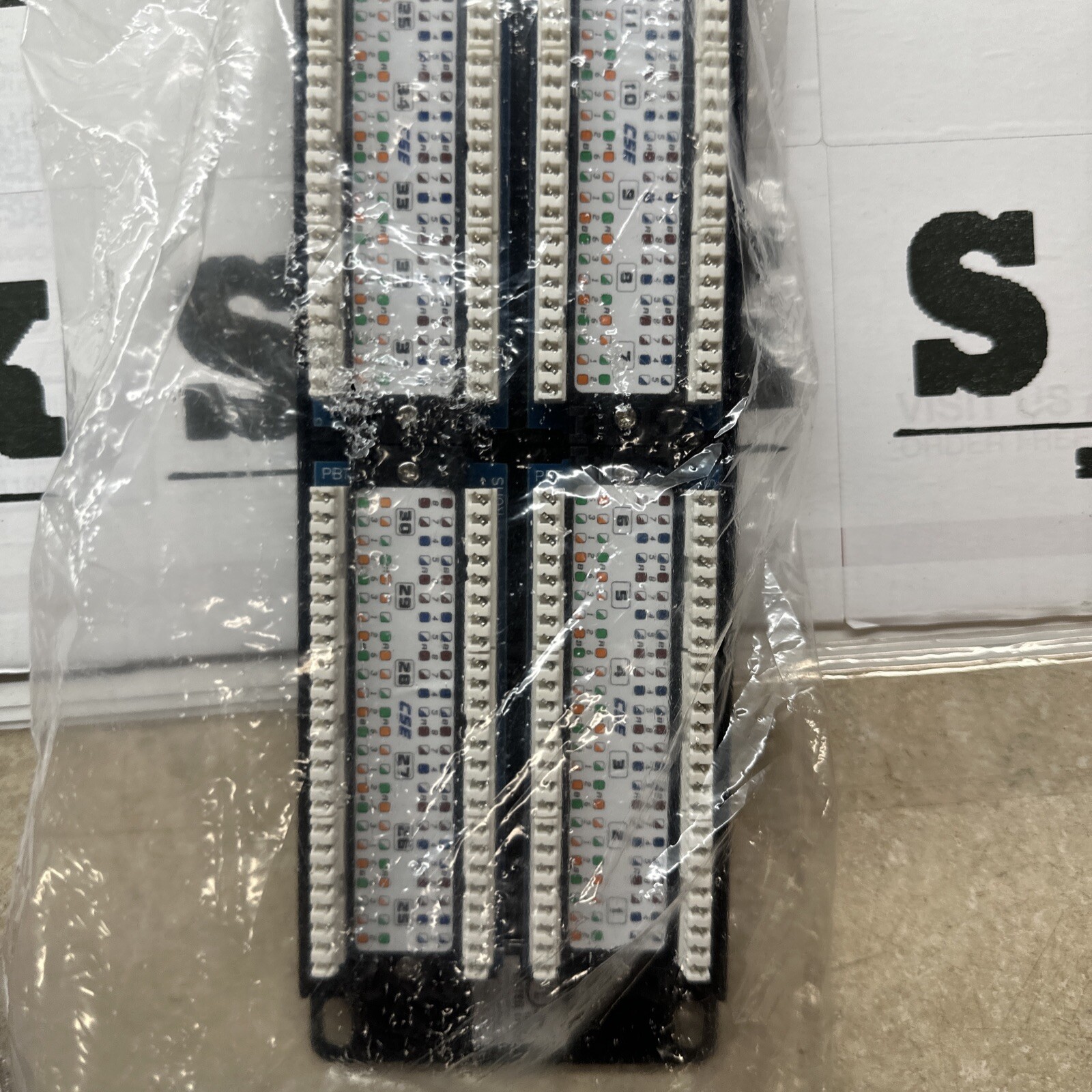 Unshielded patch port C5e 48-port