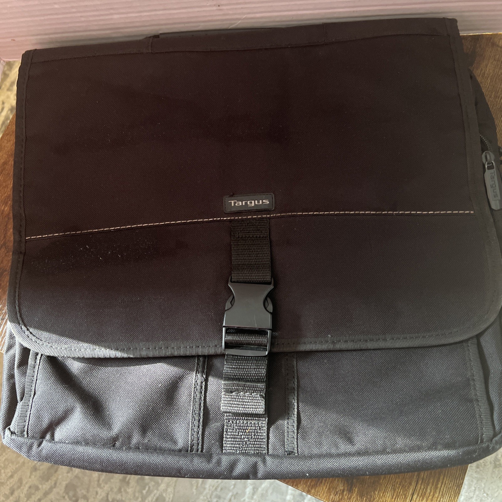 Targus Black Canvas Laptop Messenger Bag 15'' Multi Compartment Travel Case