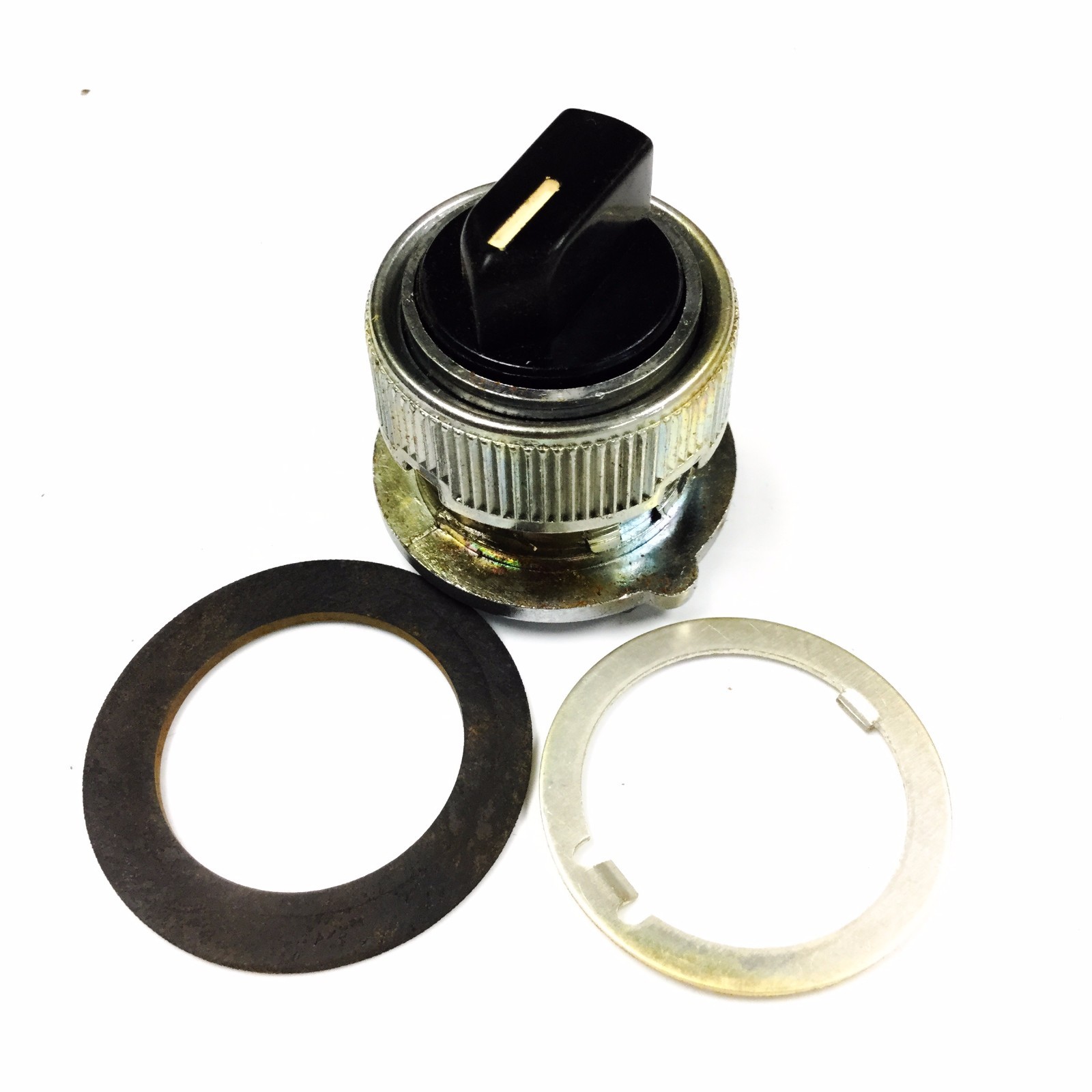 0T1S1 Westinghouse 2 Position Selector Switch Operator, Style#4981D56G07
