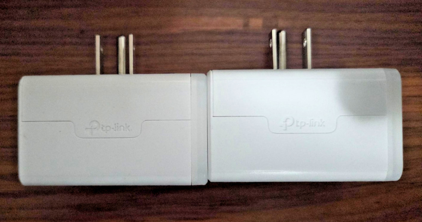 Kasa Smart Plugs HS103P2, Home Wi-Fi Outlet Works/Alexa, 2-Pk - EXCELLENT COND.
