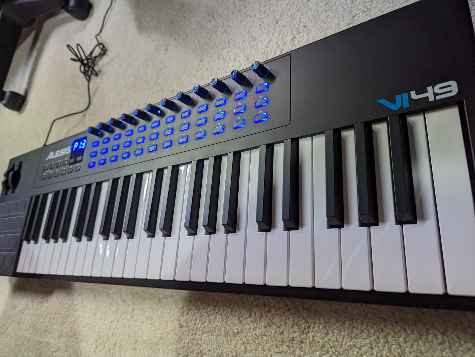 Alesis VI49 - 49-Key Keyboard Controller