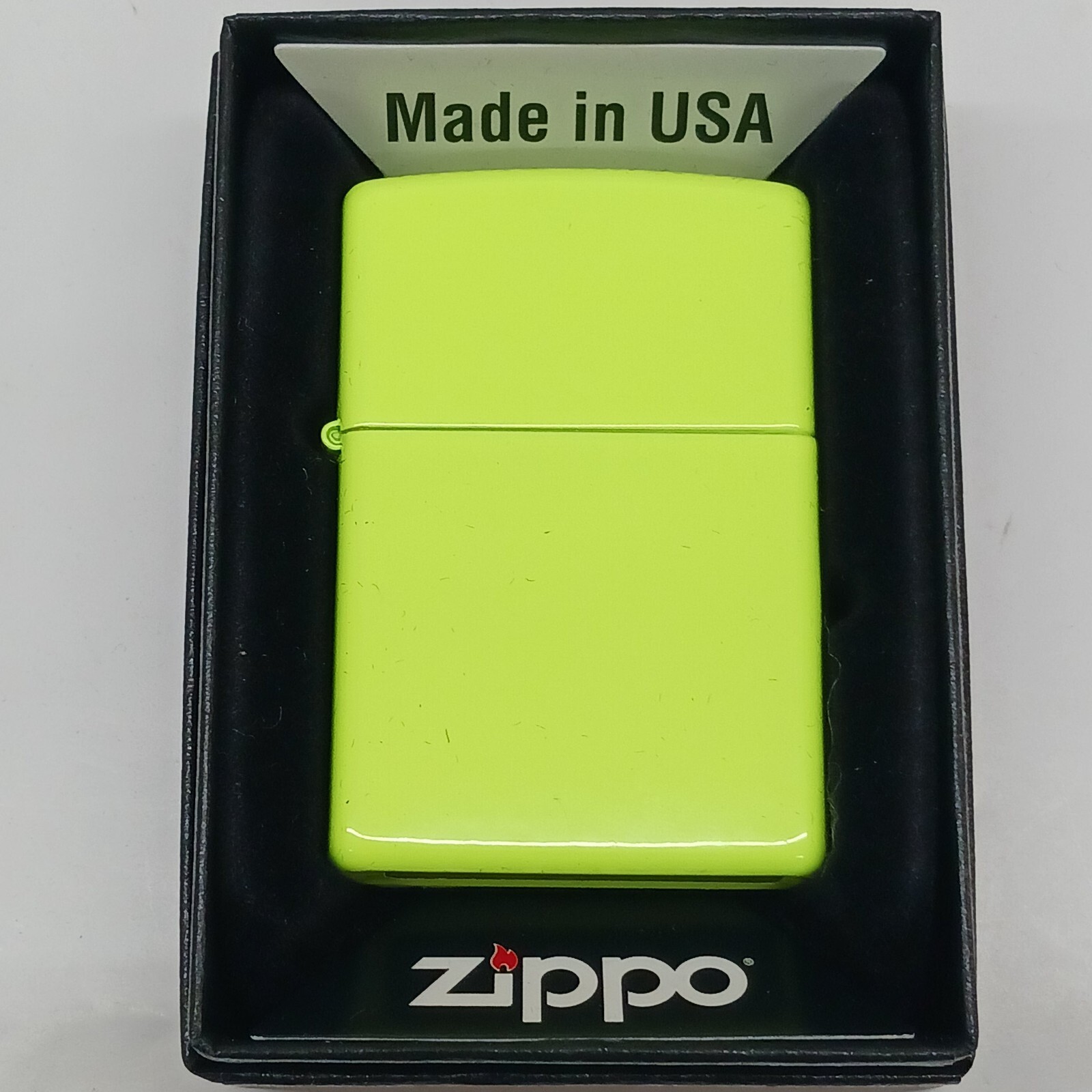 Zippo Neon Yellow 28887