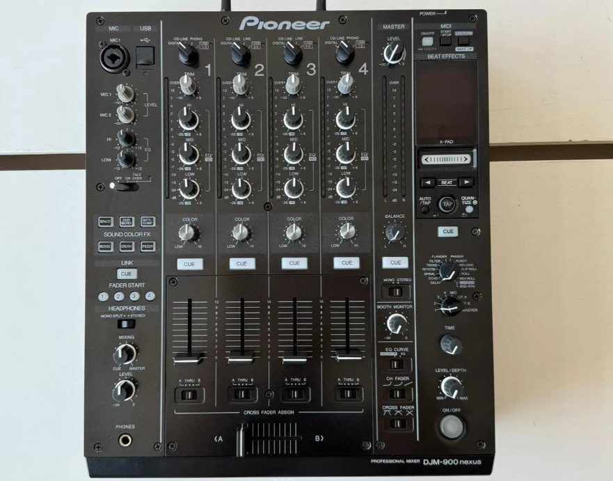 1pcs Pioneer DJM-900nexus mixer console