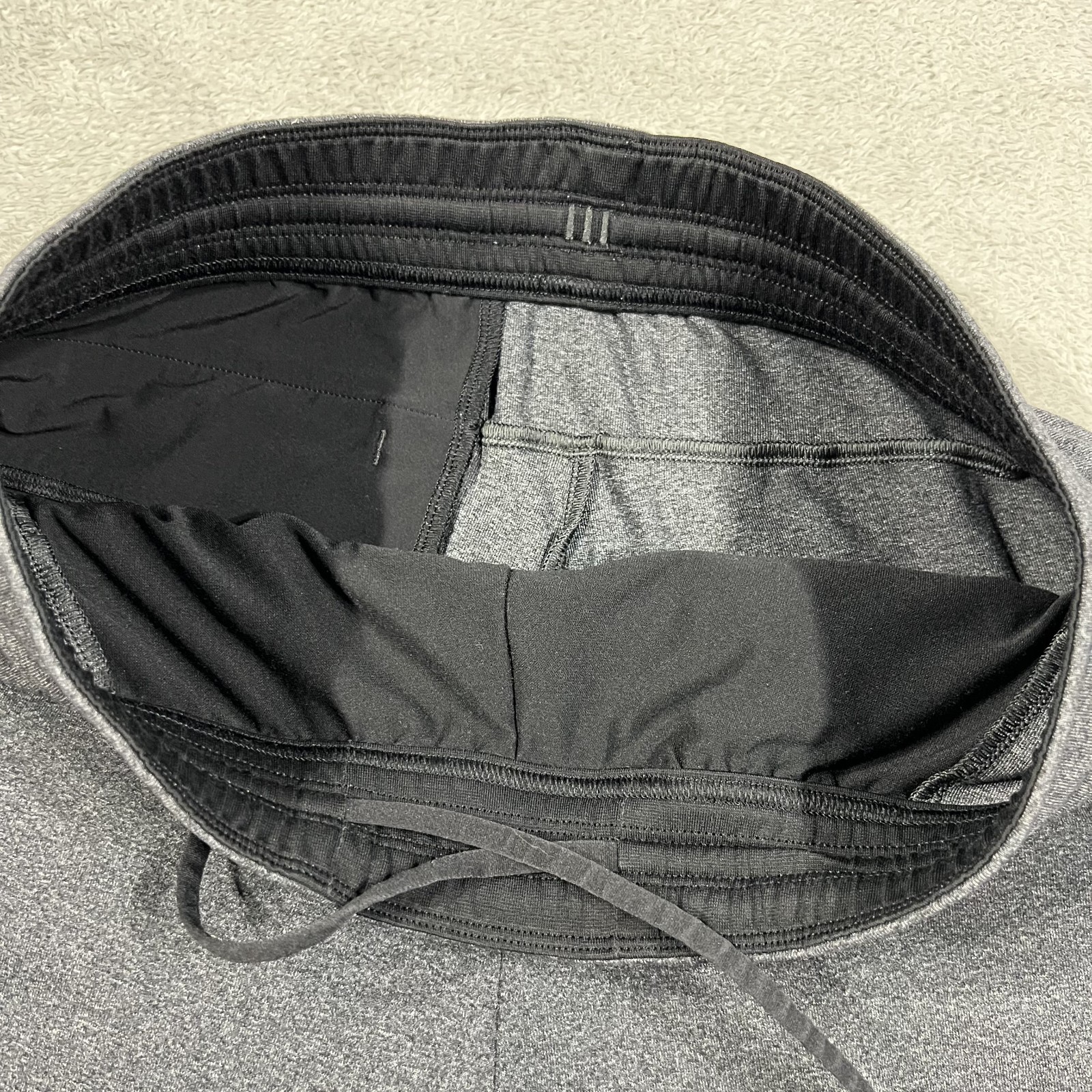 Lululemon Jogger Pants Mens Small Gray Sweats Athletic Performance Stretch