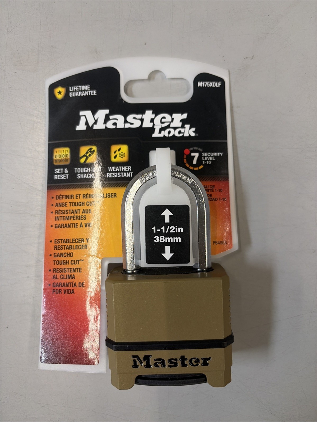 Master Lock Heavy Duty Outdoor Combination Lock, Resettable, 1-1/2 in. Shackle