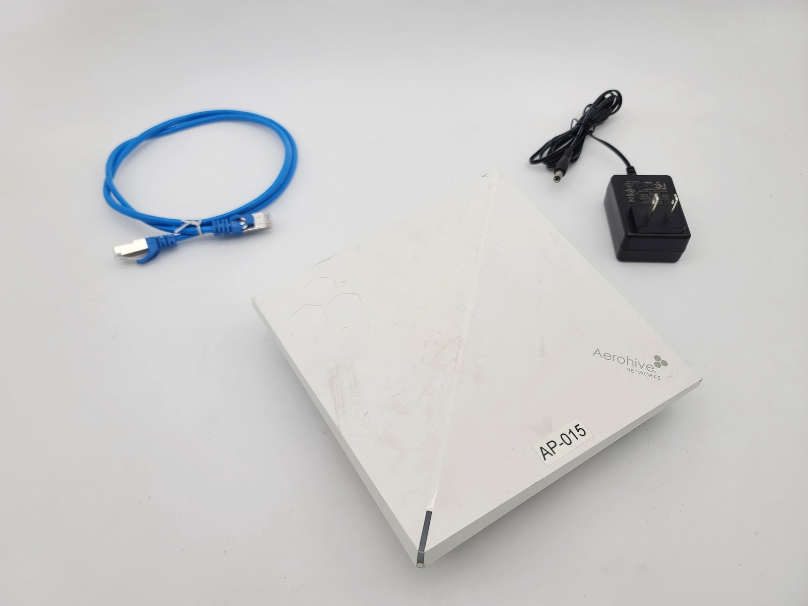 AEROHIVE AP230 AH-AP230-AC-FCC DUAL-BAND 802.11AC POE WIRELESS ACCESS POINT