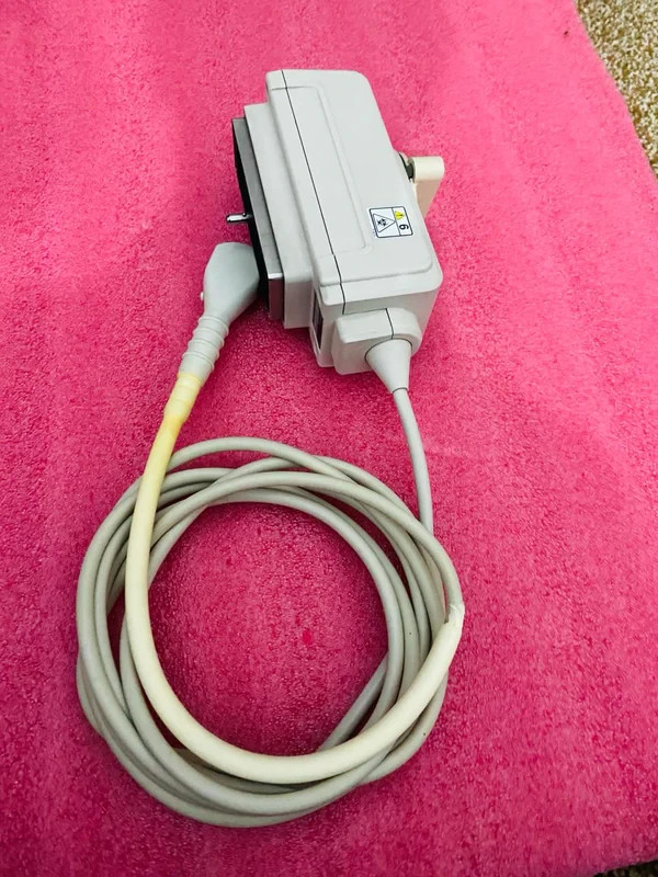 ..Aloka UST-987-7.5 Microconvex probe checked dxb