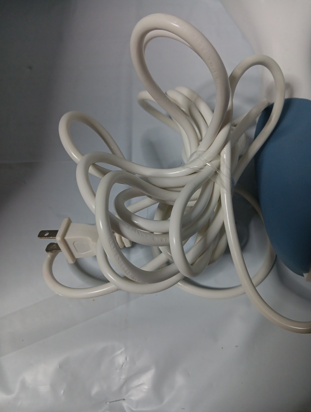 Double Head Massager, Easy Grip Handle, Variable Speeds of Pulsation Its Working