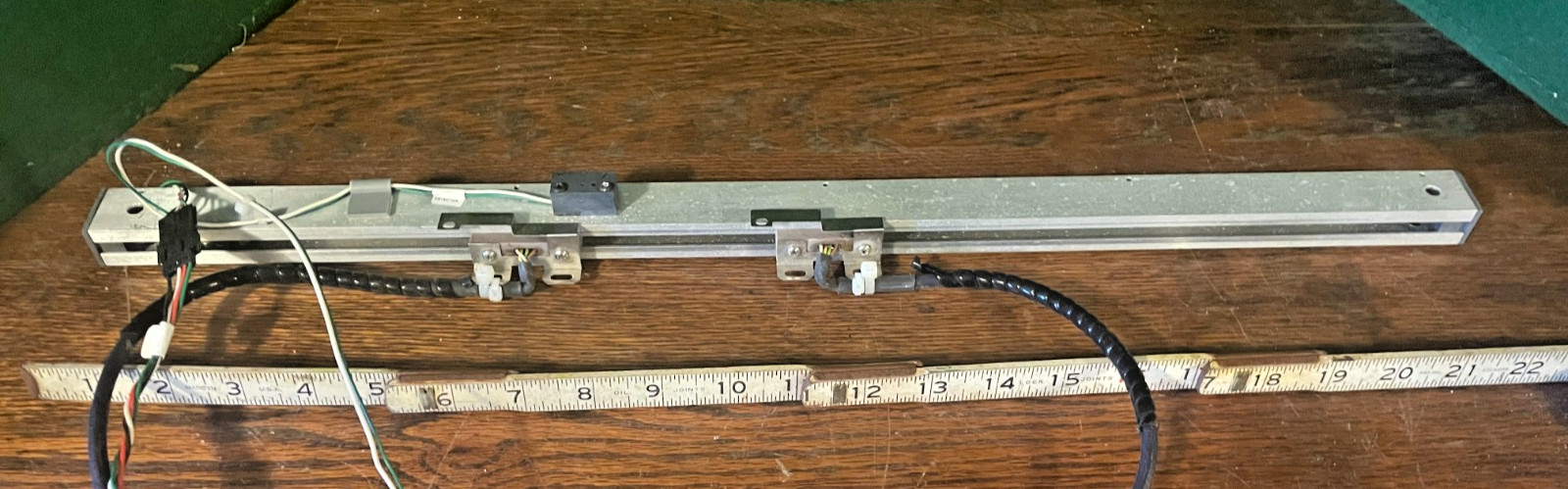 MEG-TEK Dual Optical Linear Encoder Part Number 1659958 22 Inches Long
