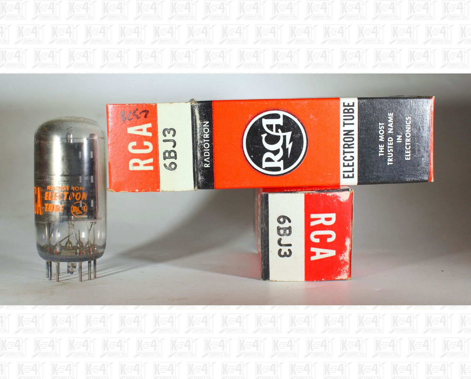 RCA 6BJ3 Vacuum Tubes Made In USA NOS Lot Of 2 +Box