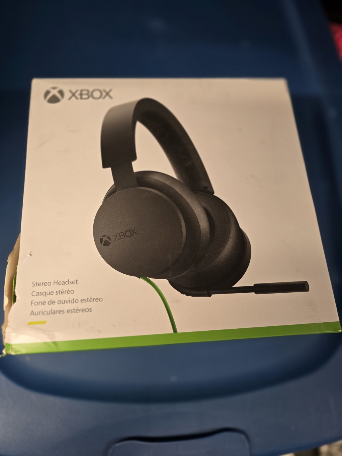 Microsoft Xbox Stereo Headset for Xbox Series X|S, Xbox One, and Windows 10