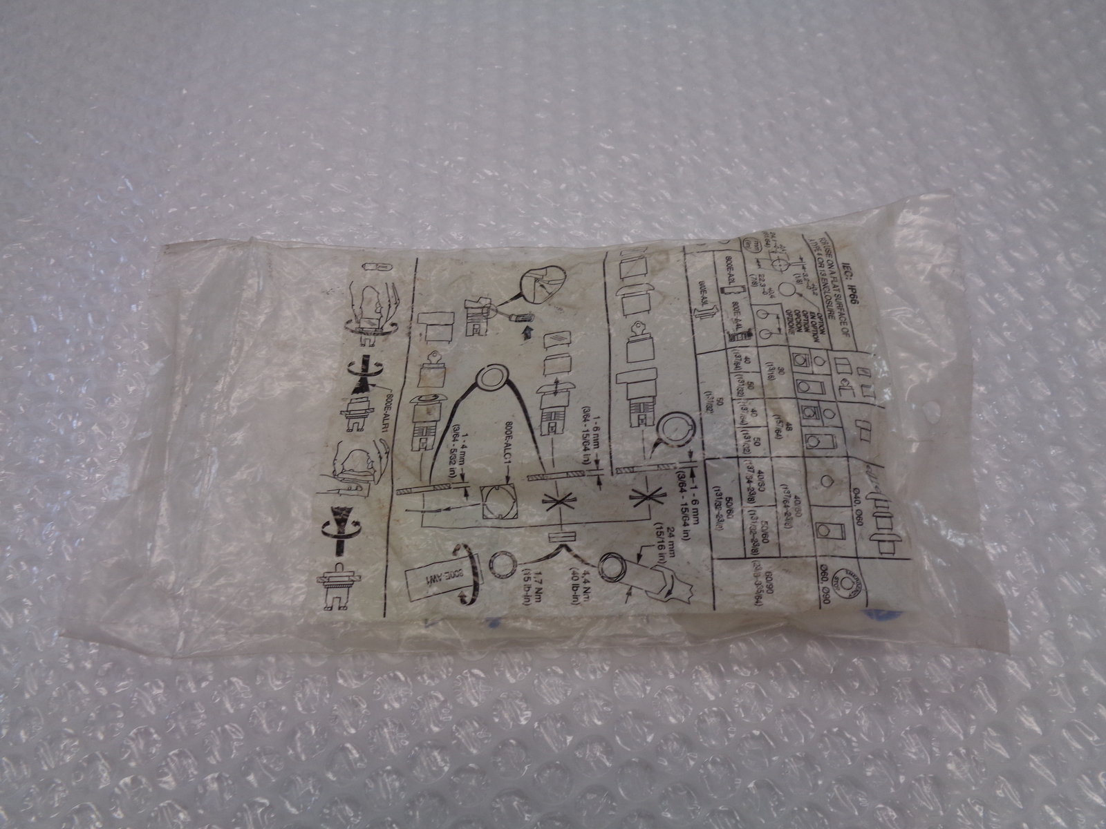 ALLEN BRADLEY 800EM-SM22 SER.A SELECTOR SWITCH NSMP