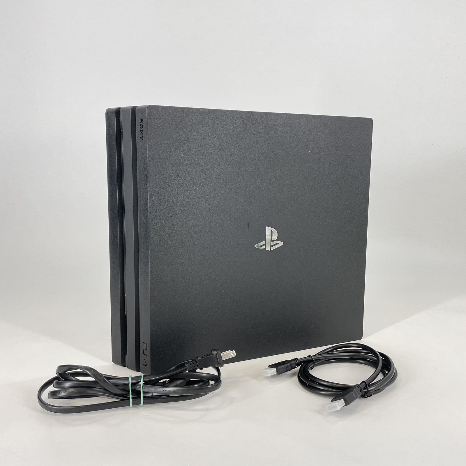 Sony PlayStation 4 Pro Console Black 1TB w/ HDMI/Power Cord - Very Good