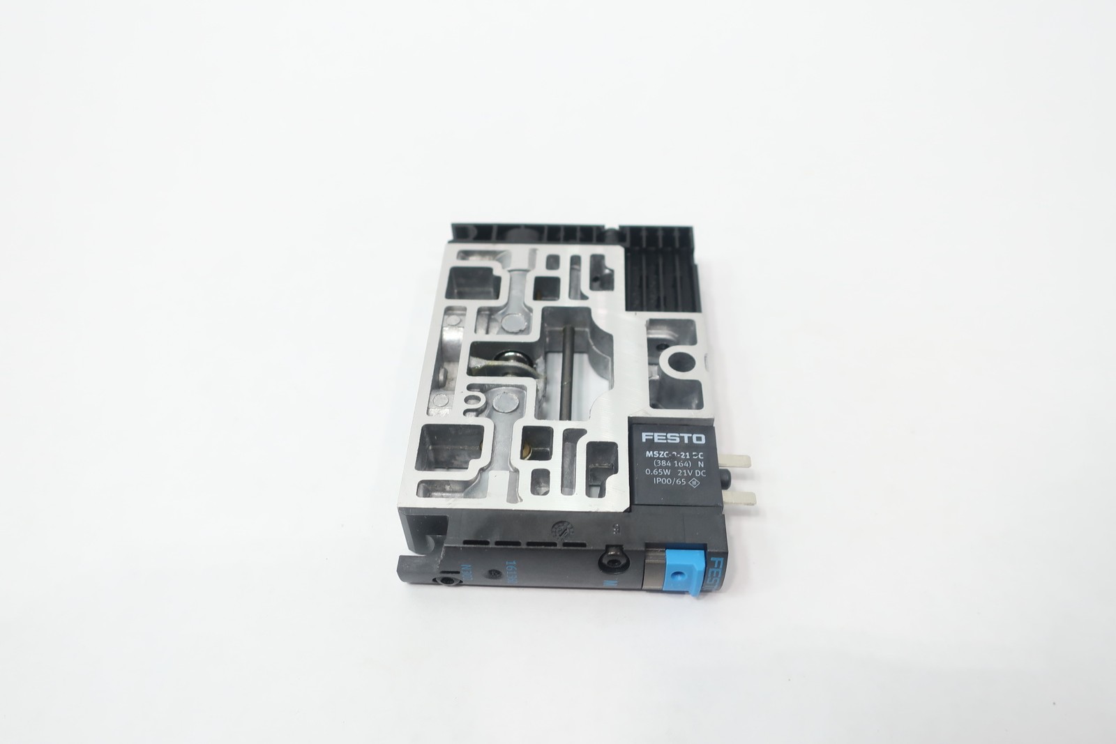 Festo 161360 CPV14-M1H-5LS-1/8 Solenoid Valve 21v-dc 1/8in Npt