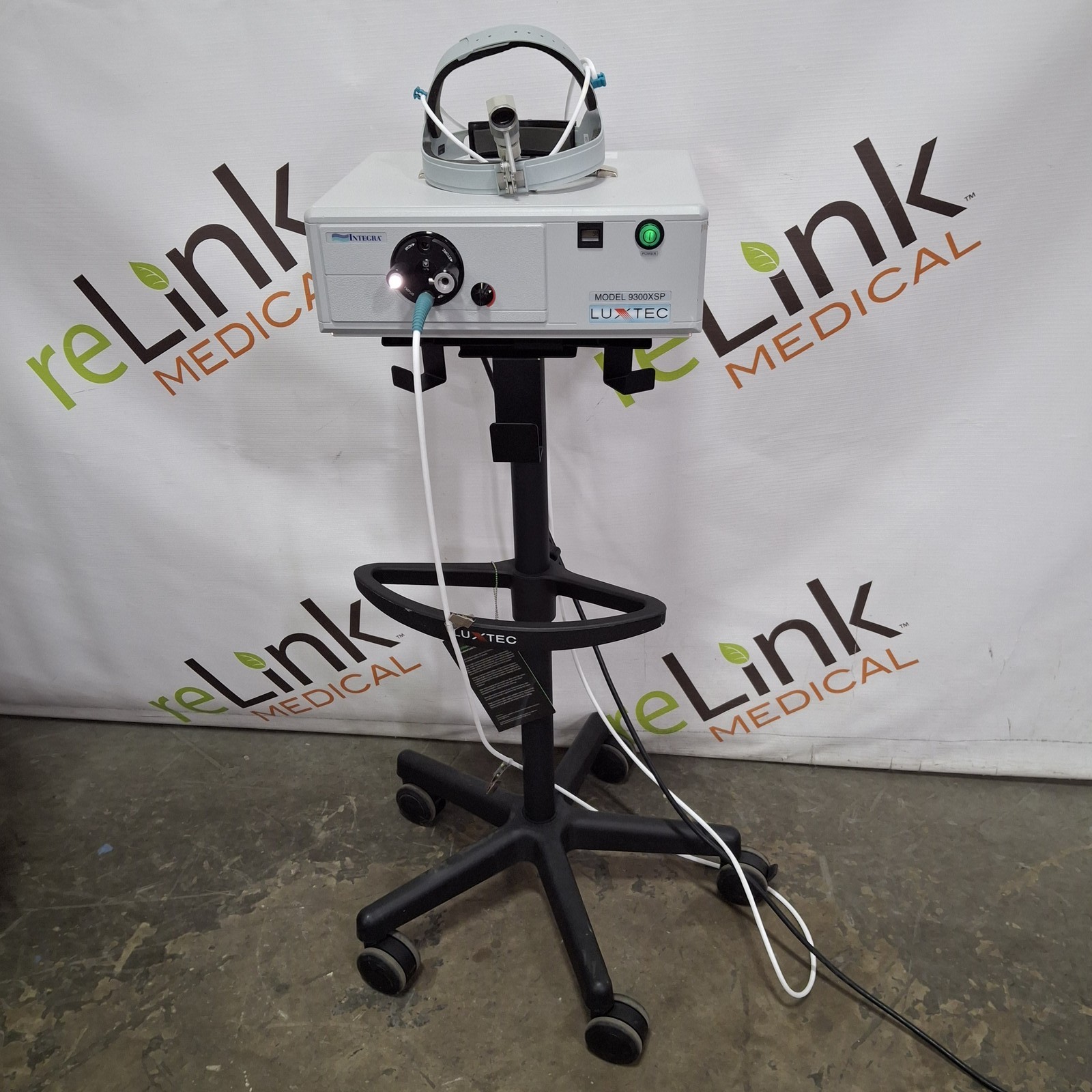 Luxtec 9300XSP Light Source