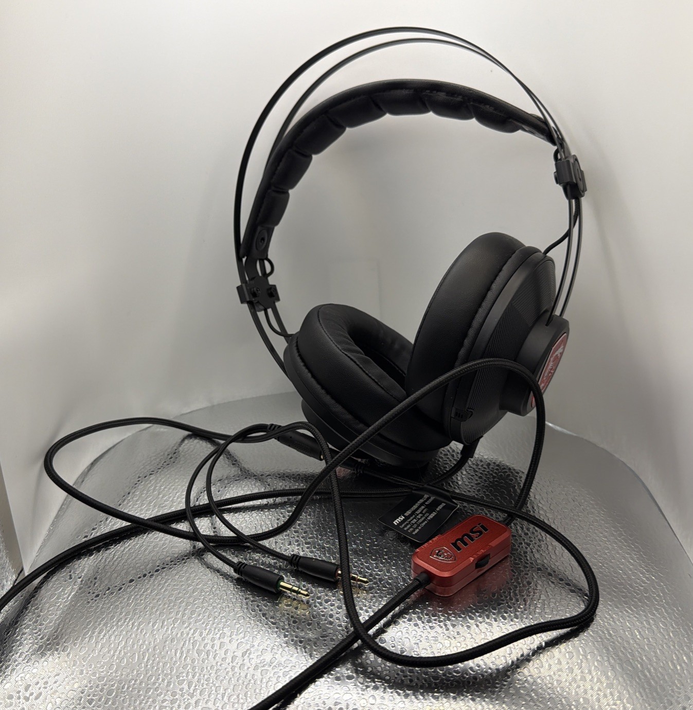 MSI Gaming Headphones H991 Headset with Built-In Microphone S37-21000A1-V33