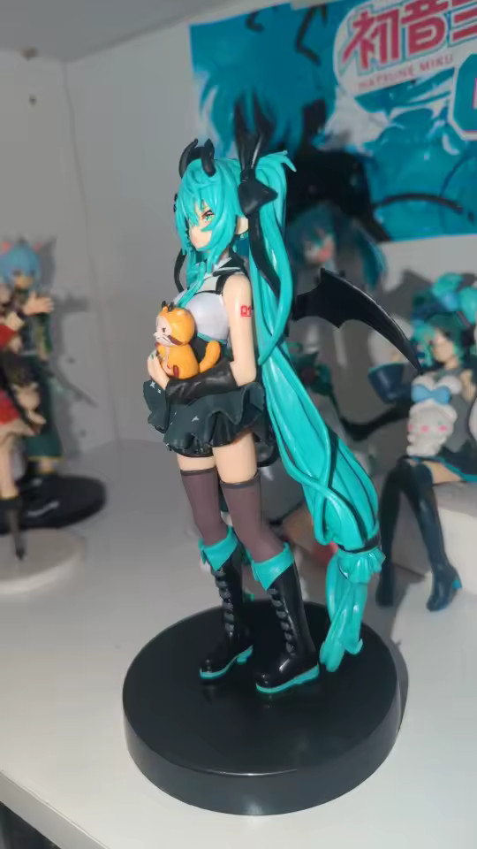 Anime Little Devil Hatsune Miku Dark Angel Racoon PVC Figure Model Ornament Gift