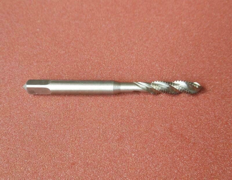1Pcs Metric Right Spiral Flute Tap M3 x 0.5 H2 HSS Threading Tools