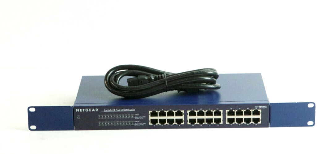 Netgear JFS524 24-port 10/100 Switch k215